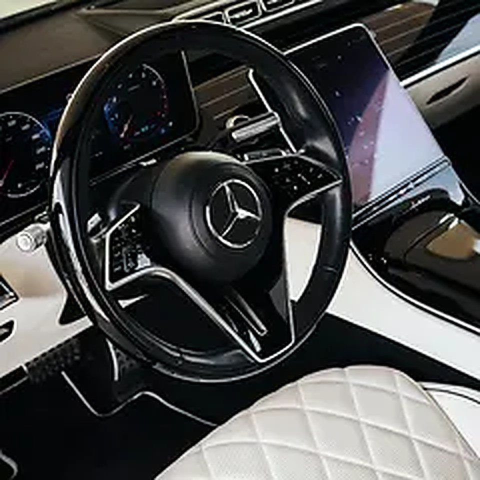 2022 Mercedes-Benz S-Class for Rent in Al Barsha 1 (Black, Automatic, 5 Seater, KLEEMOL) photo 6