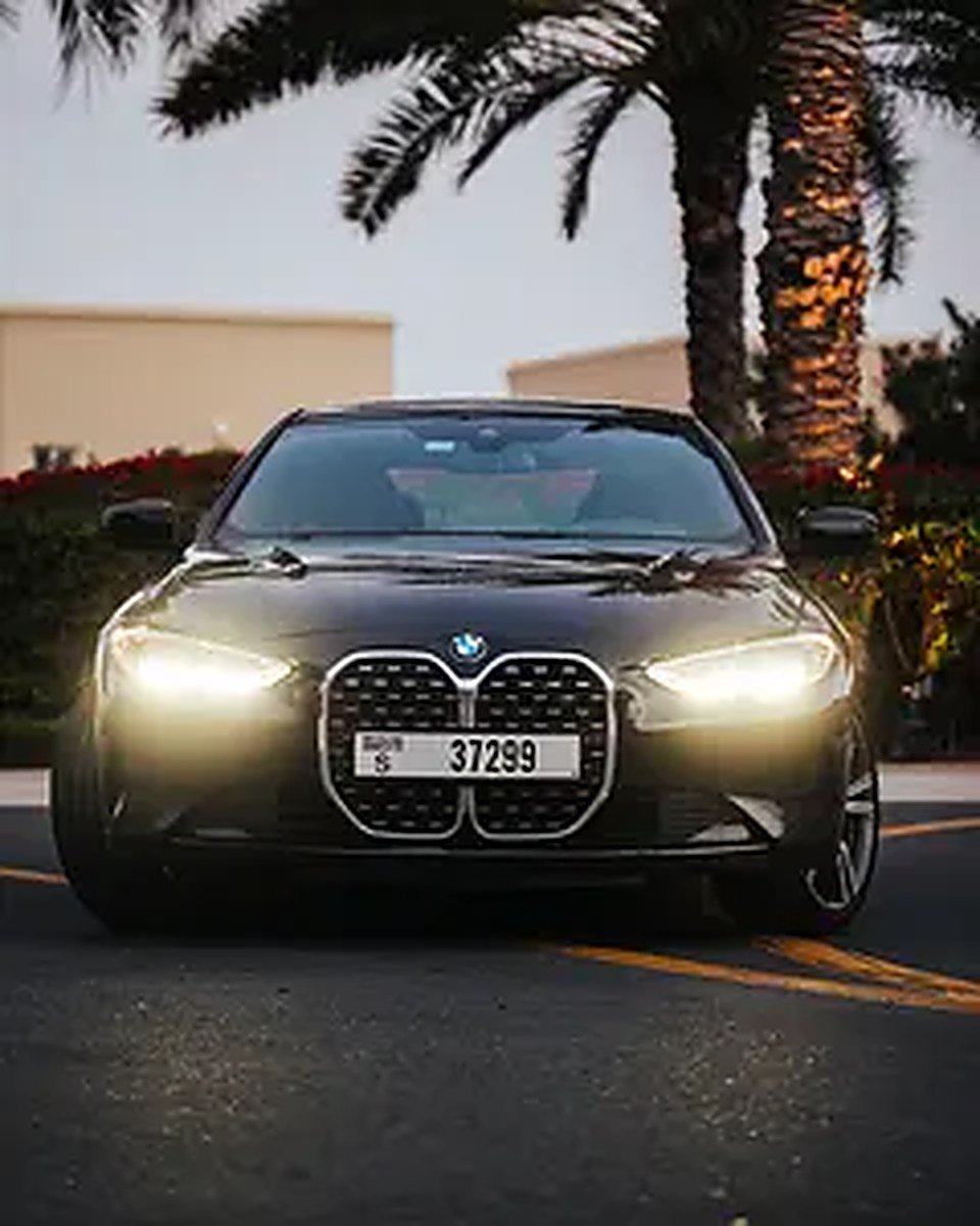 2023 BMW 4-Series for Rent in Al Barsha 1 photo 3