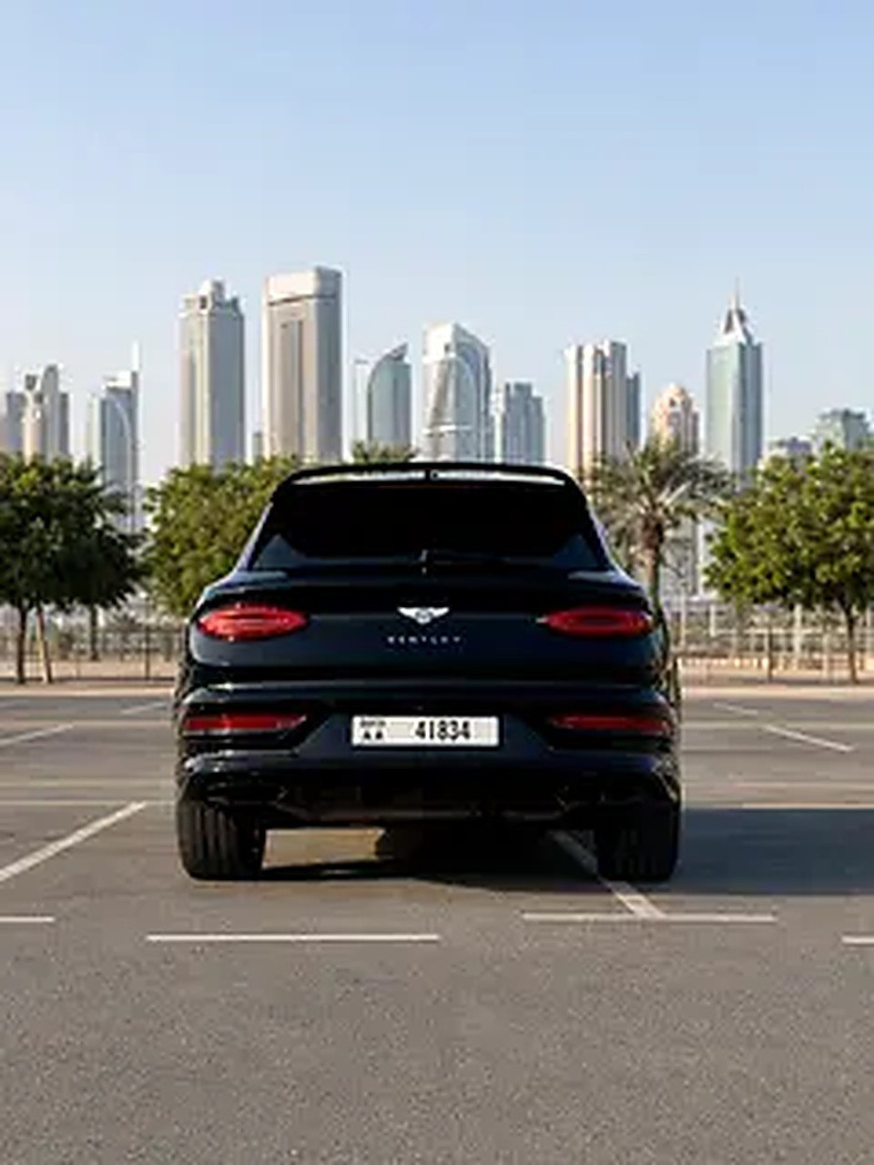 2022 Bentley Bentayga for Rent in Al Barsha 1 (Black) photo 4