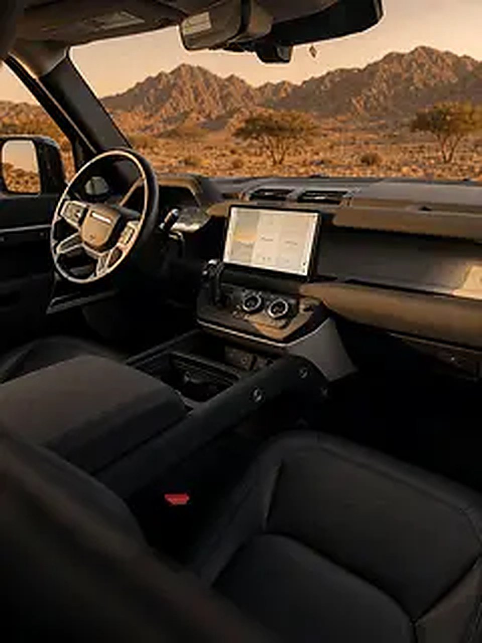 2023 Land Rover Defender for Rent in Al Barsha 1 photo 5