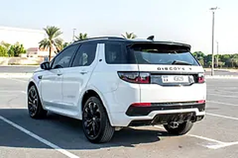 2024 Land Rover Discovery Sport for Rent in Motor City photo 6