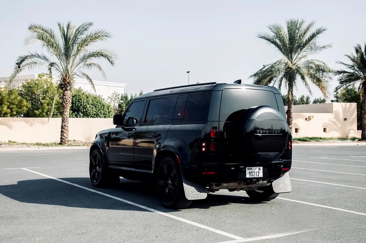 2022 Land Rover Defender for Rent in Motor City photo 4