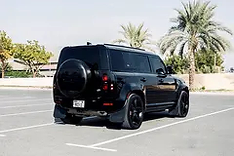 2022 Land Rover Defender for Rent in Motor City photo 6