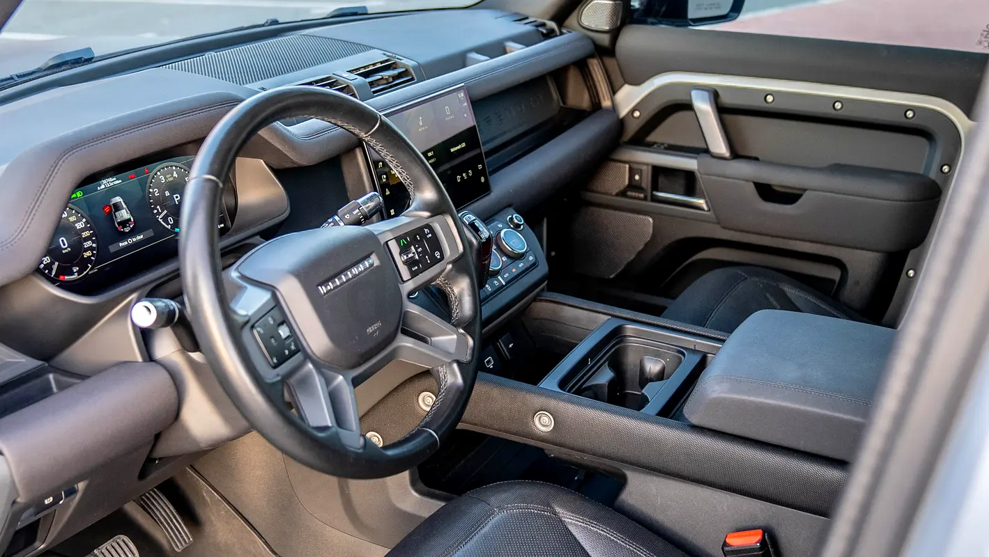2022 Land Rover Defender for Rent in Motor City photo 9