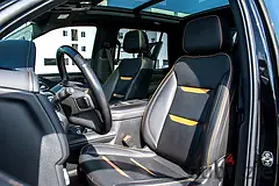 2022 GMC Yukon for Rent in Al Quoz Industrial Area 2 photo 2