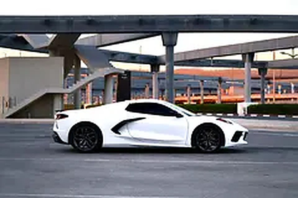2025 Chevrolet Corvette for Rent in Business Bay (White) photo 2