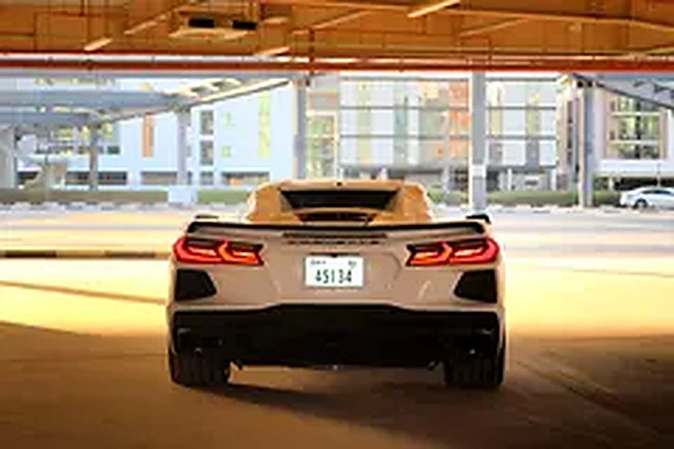2025 Chevrolet Corvette for Rent in Business Bay (White) photo 5