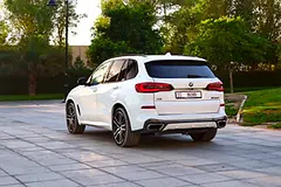 2023 BMW X5 for Rent in Business Bay photo 3