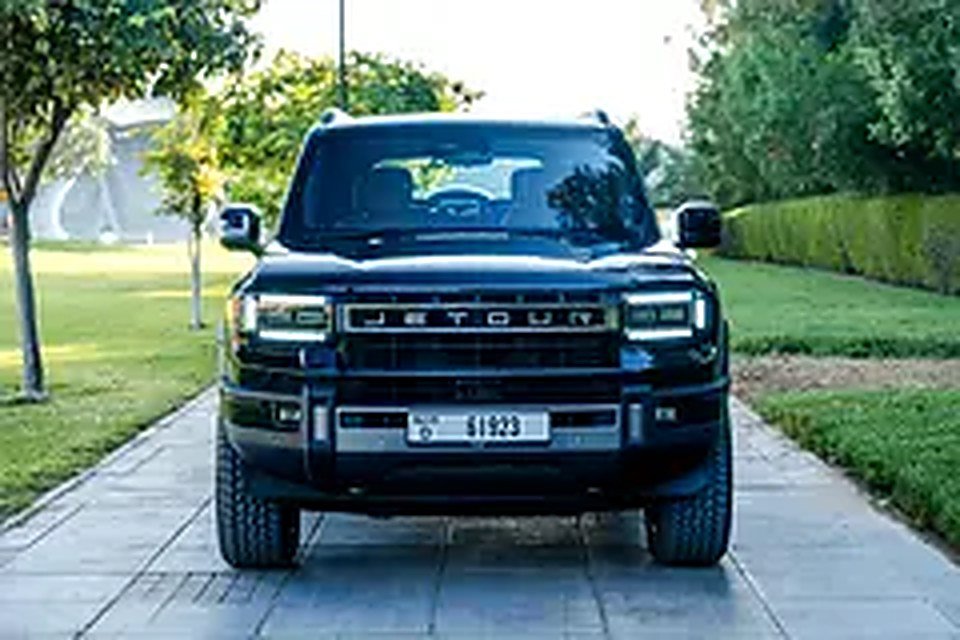 2026 Jetour G700 for Rent in Al Quoz 1 (Black, Automatic, 7 Seater, THE PUPIL) photo 2
