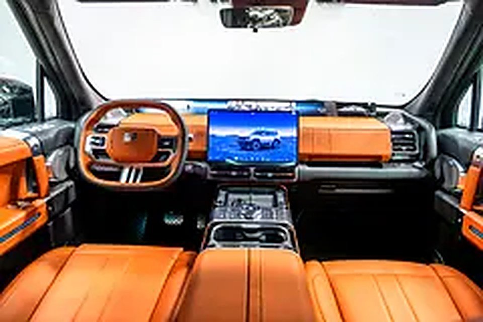 2026 Jetour G700 for Rent in Al Quoz 1 (Black, Automatic, 7 Seater, THE PUPIL) photo 5