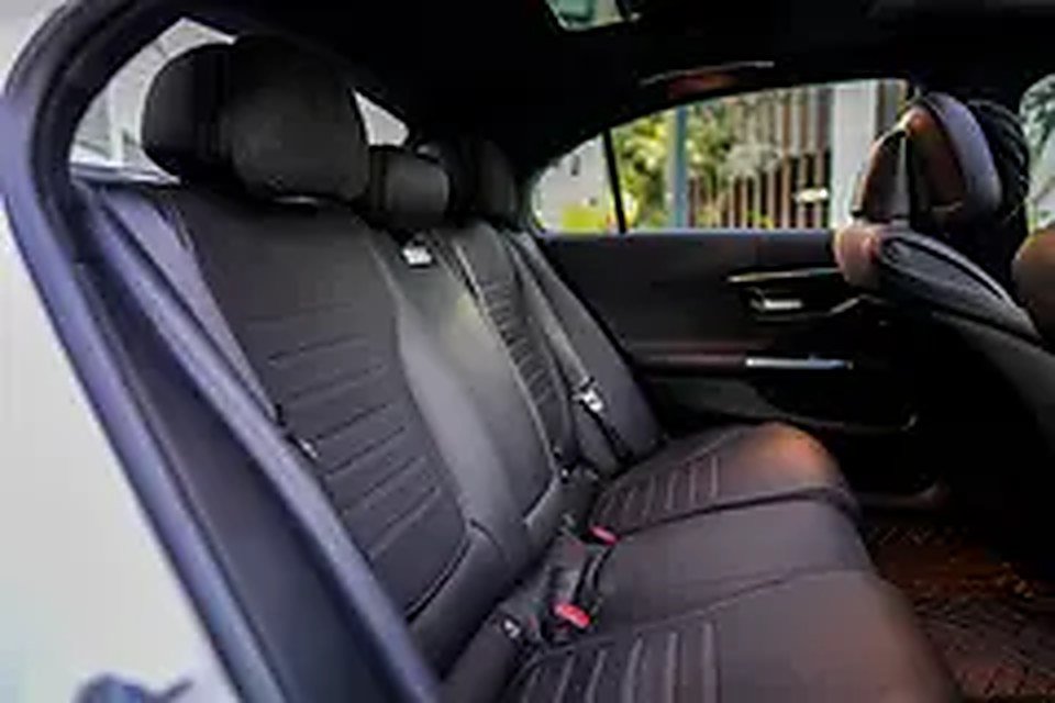 2024 Mercedes-Benz C-Class for Rent in Al Jaddaf (White) photo 6