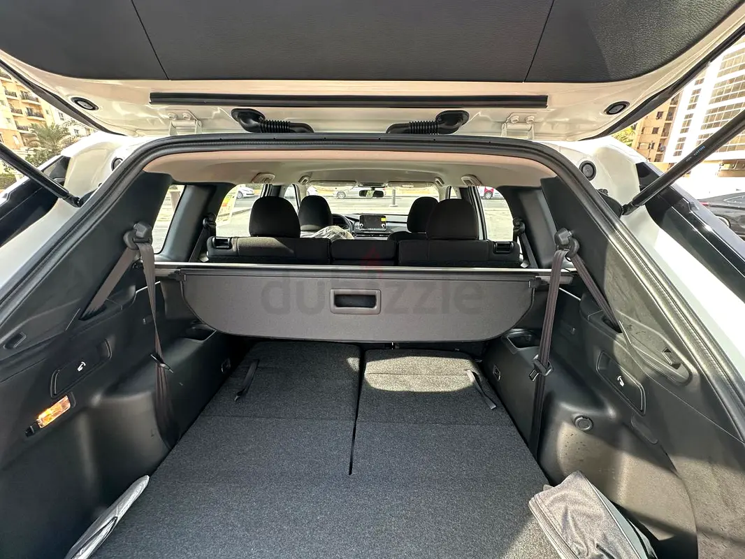 2025 Mitsubishi Outlander for Rent in Al Qusais Industrial 2 photo 6