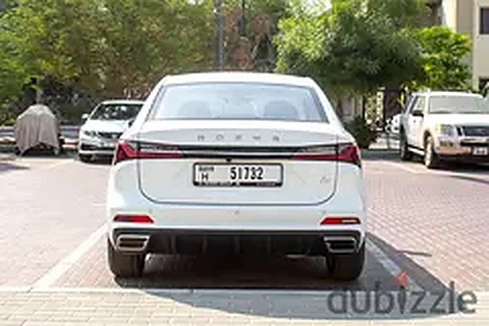 2024 Roewe i5 for Rent in Al Jaddaf photo 5