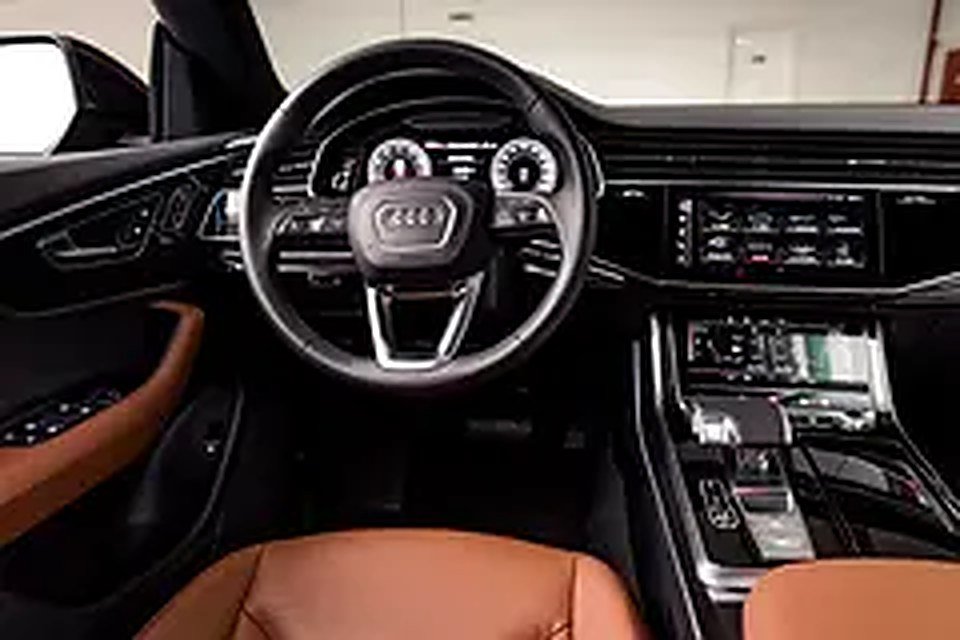 2022 Audi Q8 for Rent in Business Bay photo 6