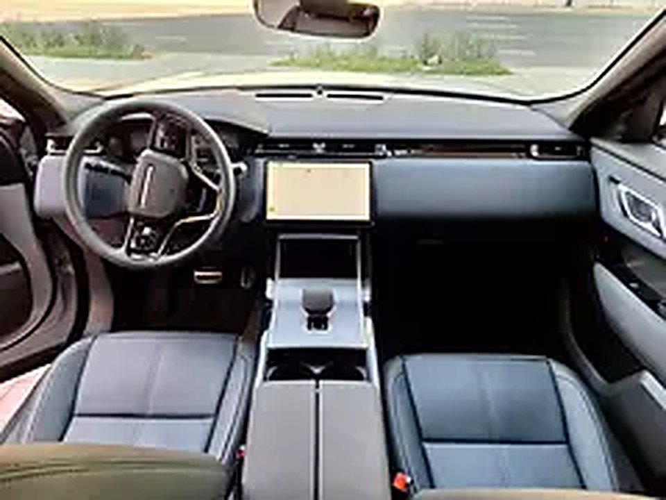 2024 Land Rover Range Rover Velar for Rent in Business Bay photo 5