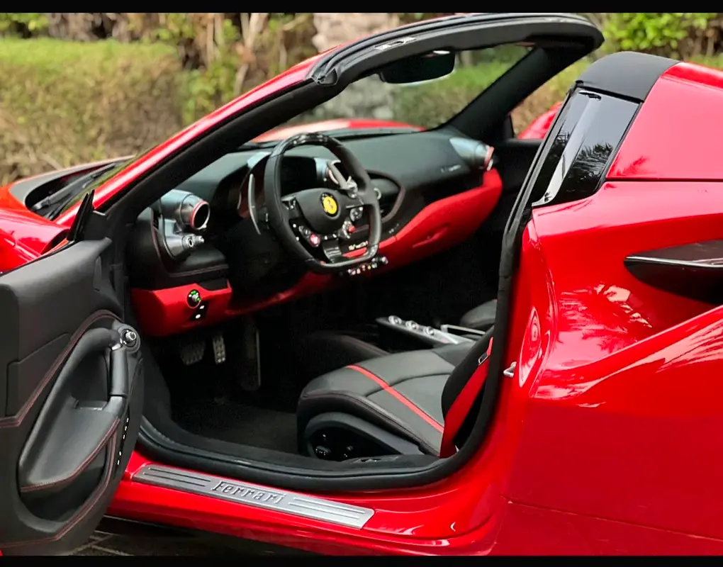 Ferrari F8 Spider – Ultimate Italian Convertible Supercar photo 3