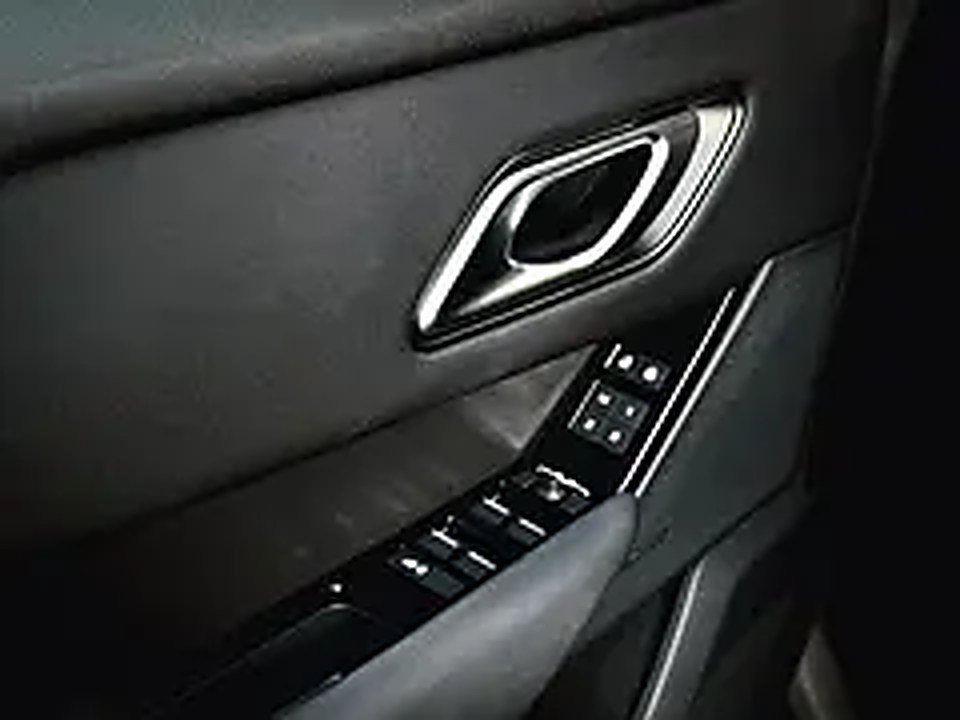 2025 Land Rover Range Rover Velar for Rent in Azizi Riviera photo 6
