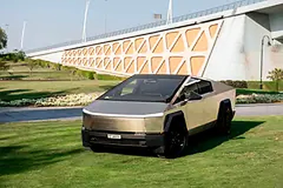 2024 Tesla Cybertruck for Rent in Al Quoz 3 rental in Al Quoz 3, Dubai