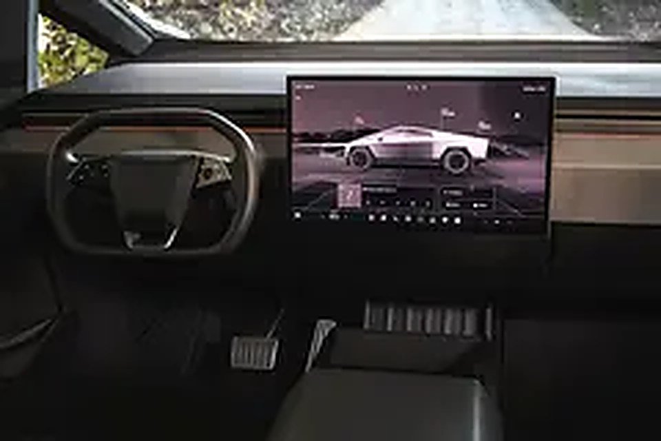 2024 Tesla Cybertruck for Rent in Al Quoz 3 photo 2