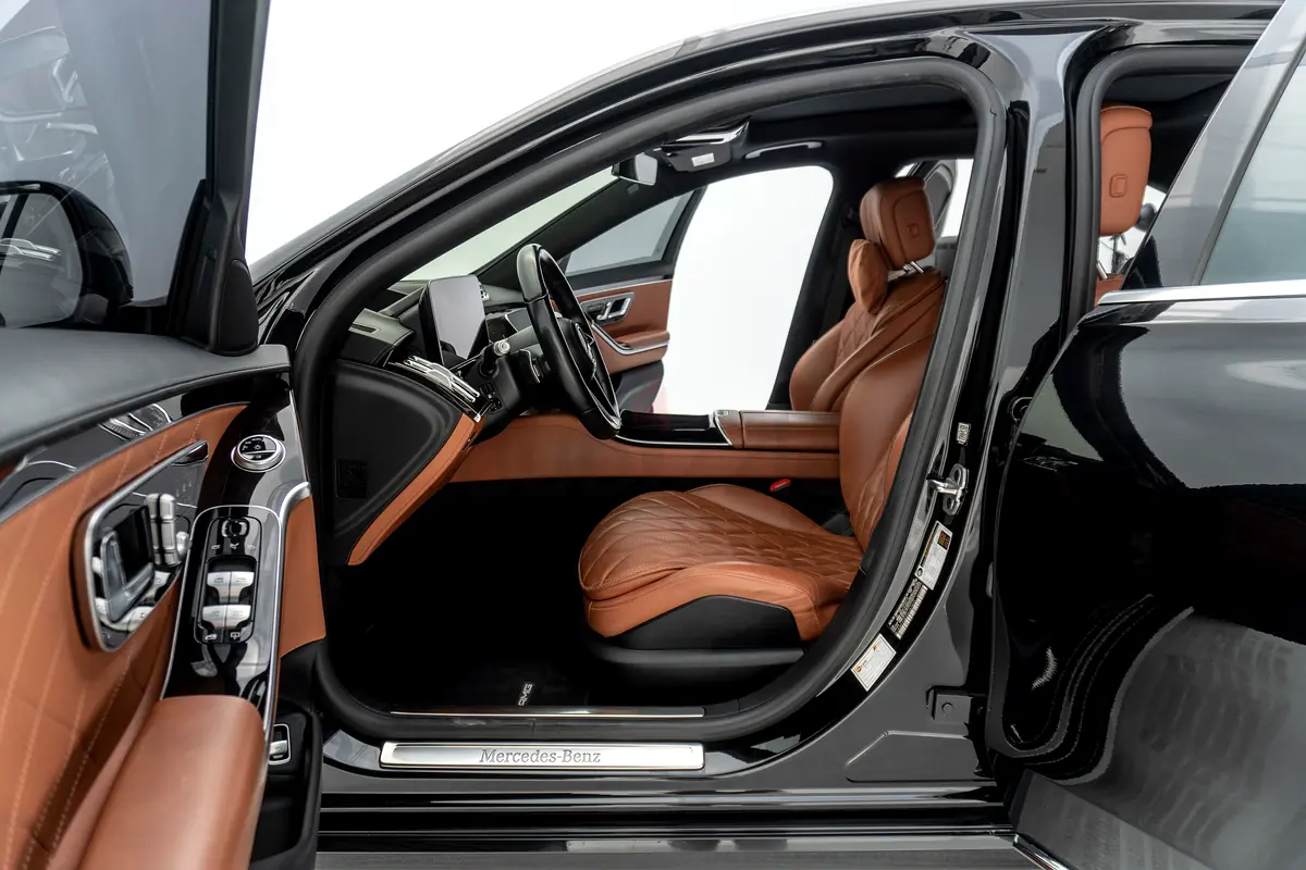 2023 Mercedes-Benz S-Class for Rent in Business Bay photo 9
