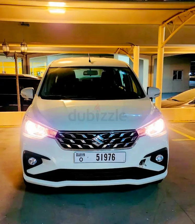 Minivan Seven Seaters,588-/AED Per Week photo 2
