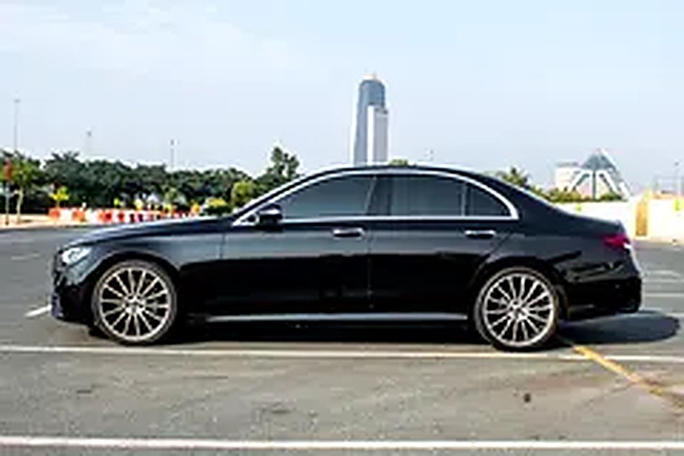2021 Mercedes-Benz E-Class for Rent in Al Jaddaf photo 5