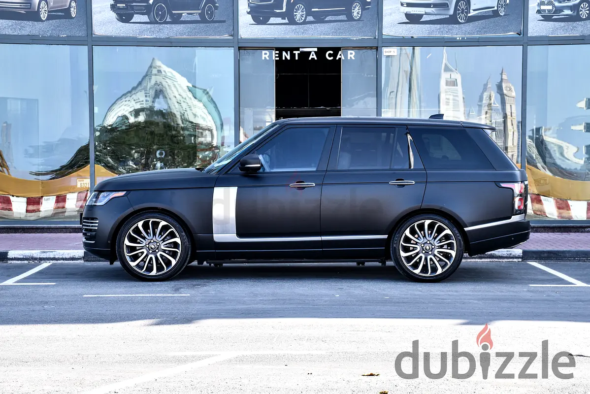 2021 Land Rover Range Rover for Rent in Al Jaddaf photo 2