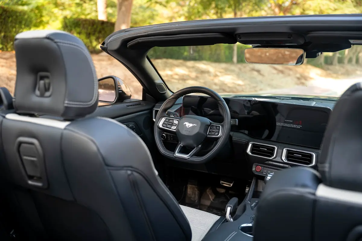2025 Ford Mustang for Rent in Al Quoz Industrial Area 3 photo 5