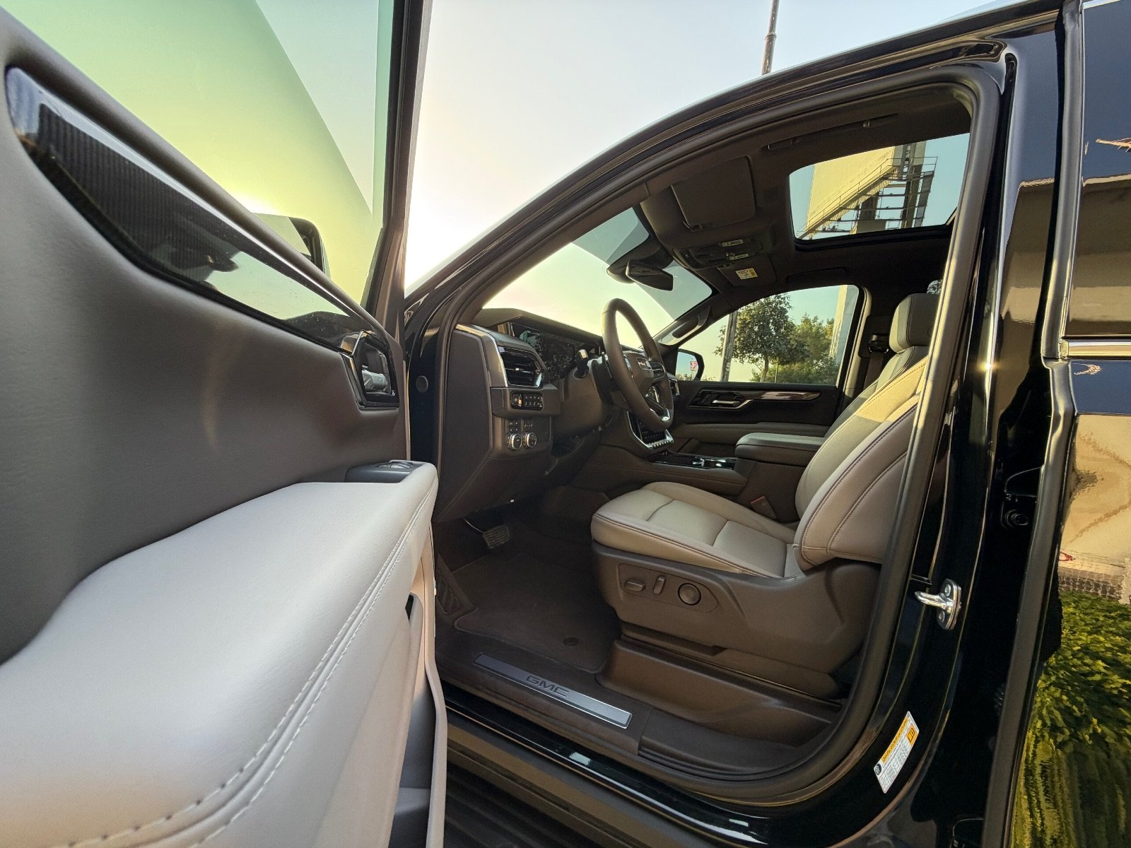 2026 GMC Yukon Elevation for Rent in Dubai photo 8