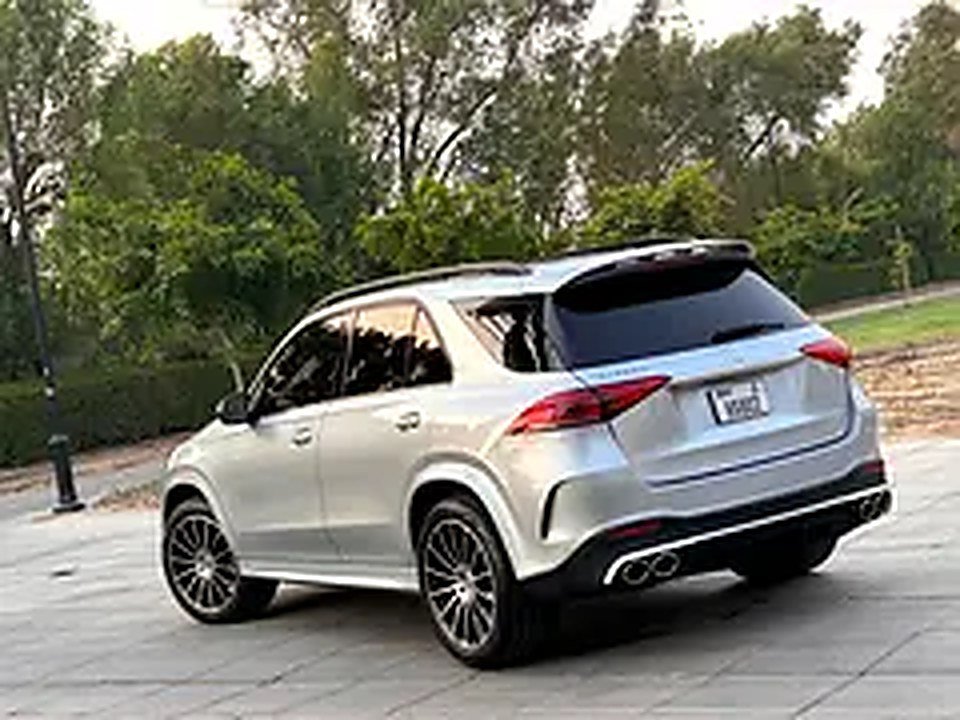 2023 Mercedes-Benz GLE-Class for Rent in Palm Jumeirah photo 2