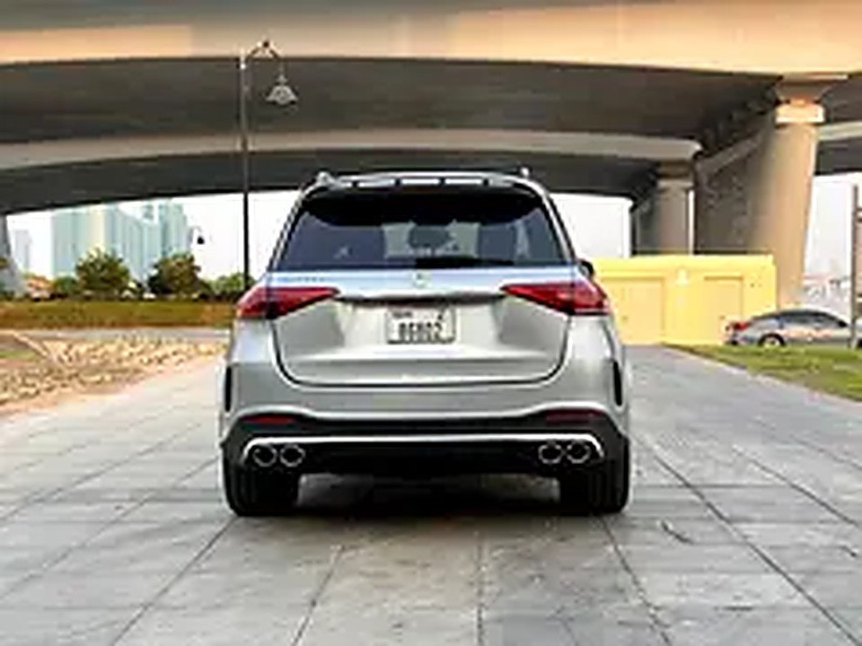 2023 Mercedes-Benz GLE-Class for Rent in Palm Jumeirah photo 5