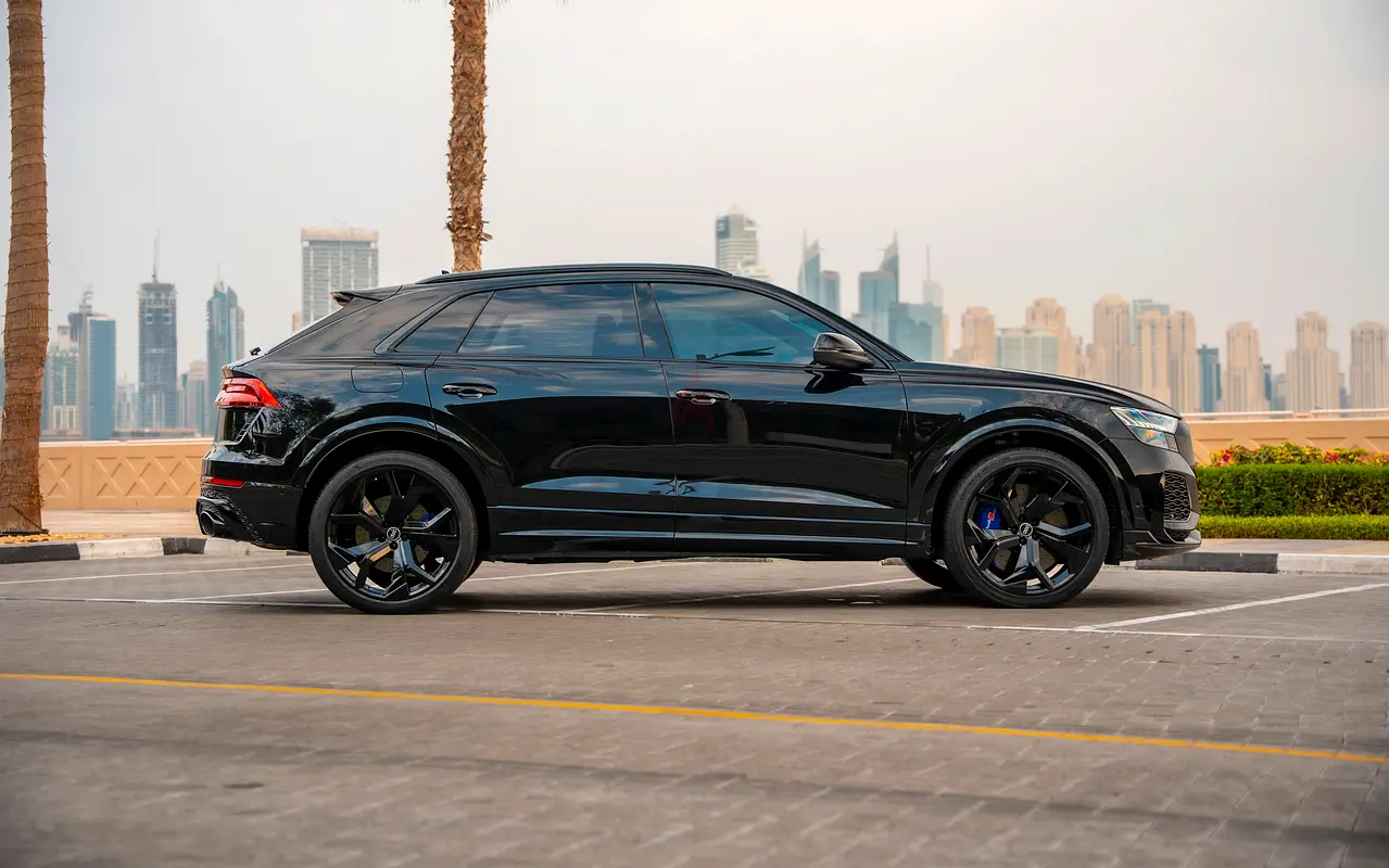 2024 Audi RS Q8 for Rent in Arjan photo 2