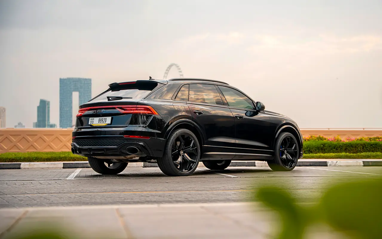 2024 Audi RS Q8 for Rent in Arjan photo 3