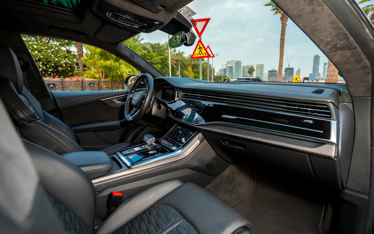 2024 Audi RS Q8 for Rent in Arjan photo 10