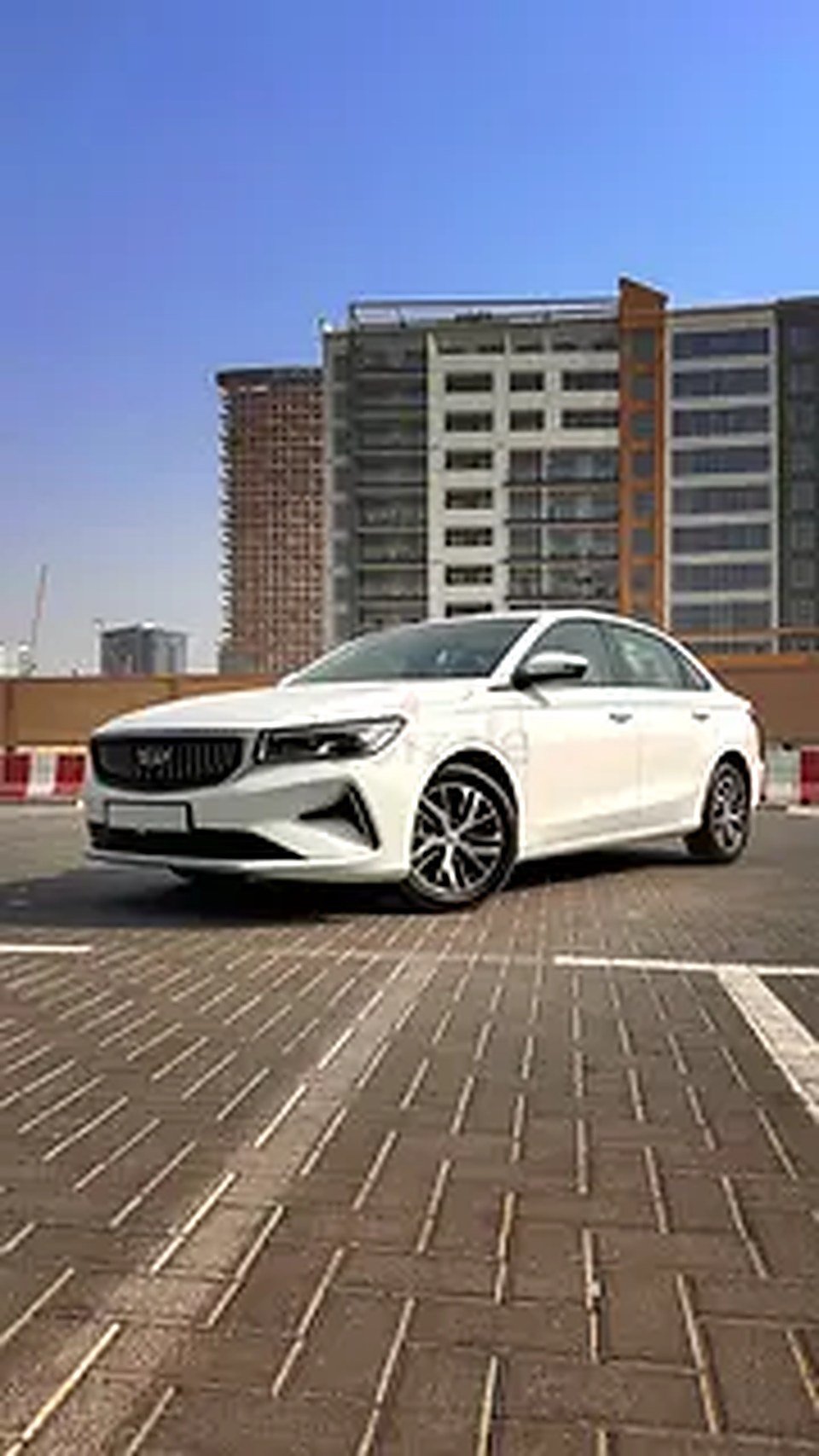 Model Geely photo 2