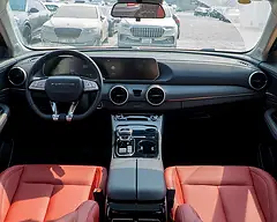 2024 Forthing T5 EVO for Rent in Sheikh Zayed Road photo 6