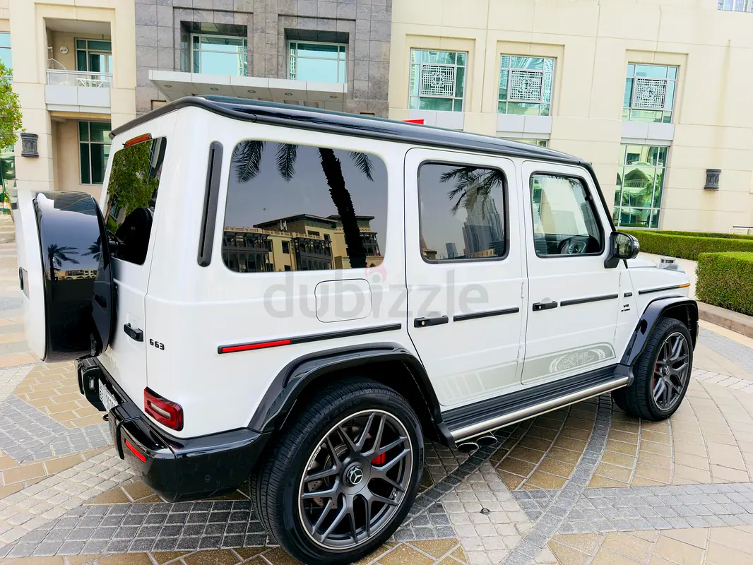 2024 Mercedes-Benz G-Class for Rent in Business Bay (White) photo 7