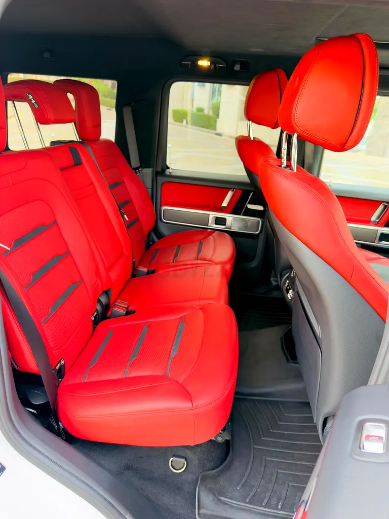2024 Mercedes-Benz G-Class for Rent in Business Bay (White) photo 8