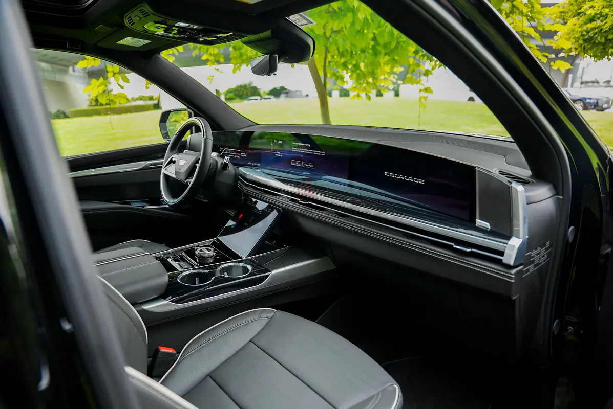 2025 Cadillac Escalade for Rent in Business Bay photo 9