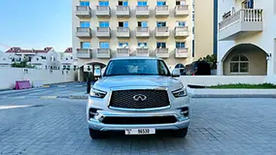 2022 Infiniti QX80 for Rent in JVC District 11 photo 3
