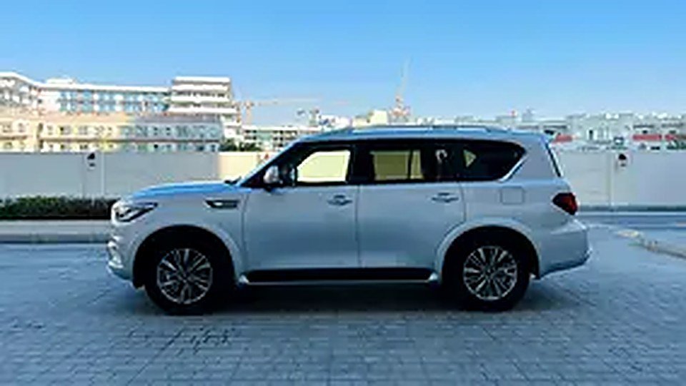 2022 Infiniti QX80 for Rent in JVC District 11 photo 6