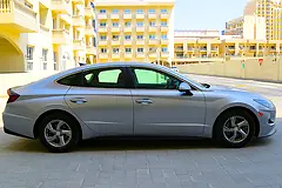 2021 Hyundai Sonata for Rent in JVC District 11 photo 3