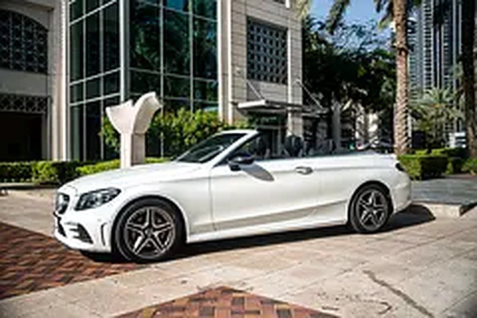 2022 Mercedes-Benz C-Class for Rent in Dubai Marina photo 2