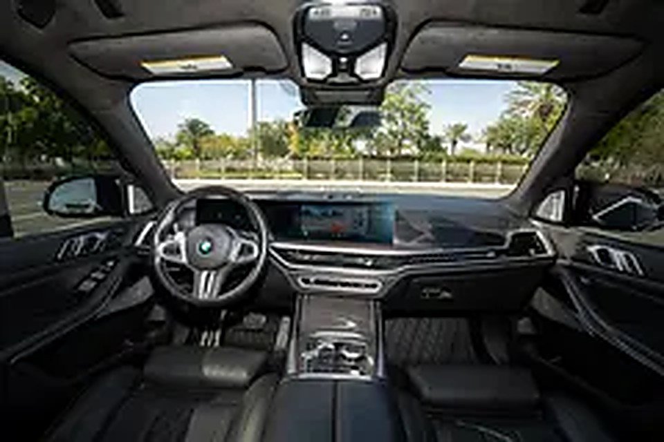 2025 BMW X7 for Rent in Al Barsha 1 photo 4