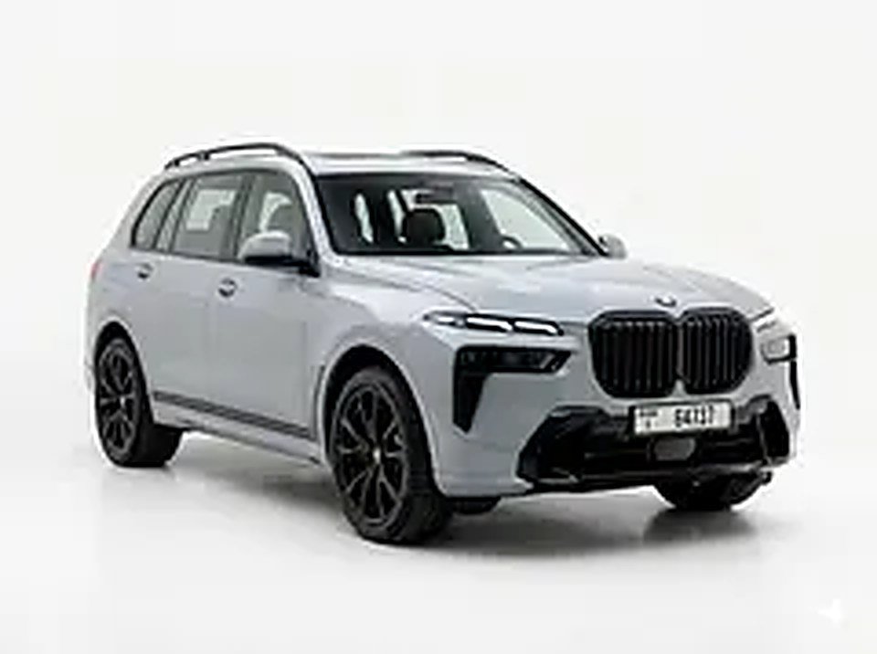 2025 BMW X7 for Rent in Business Bay photo 5