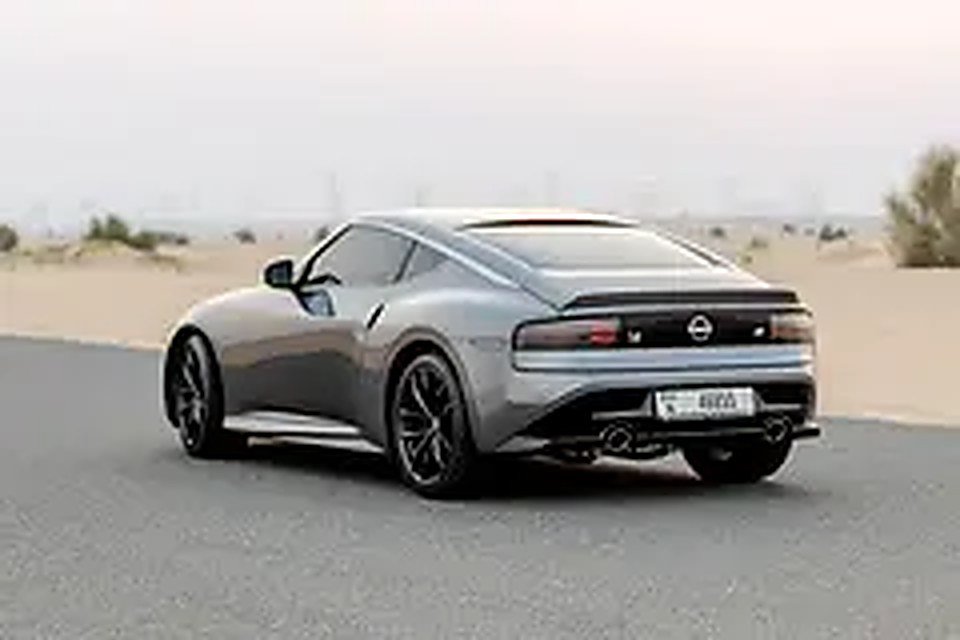 2024 Nissan Z for Rent in Nad Al Sheba 3 photo 6