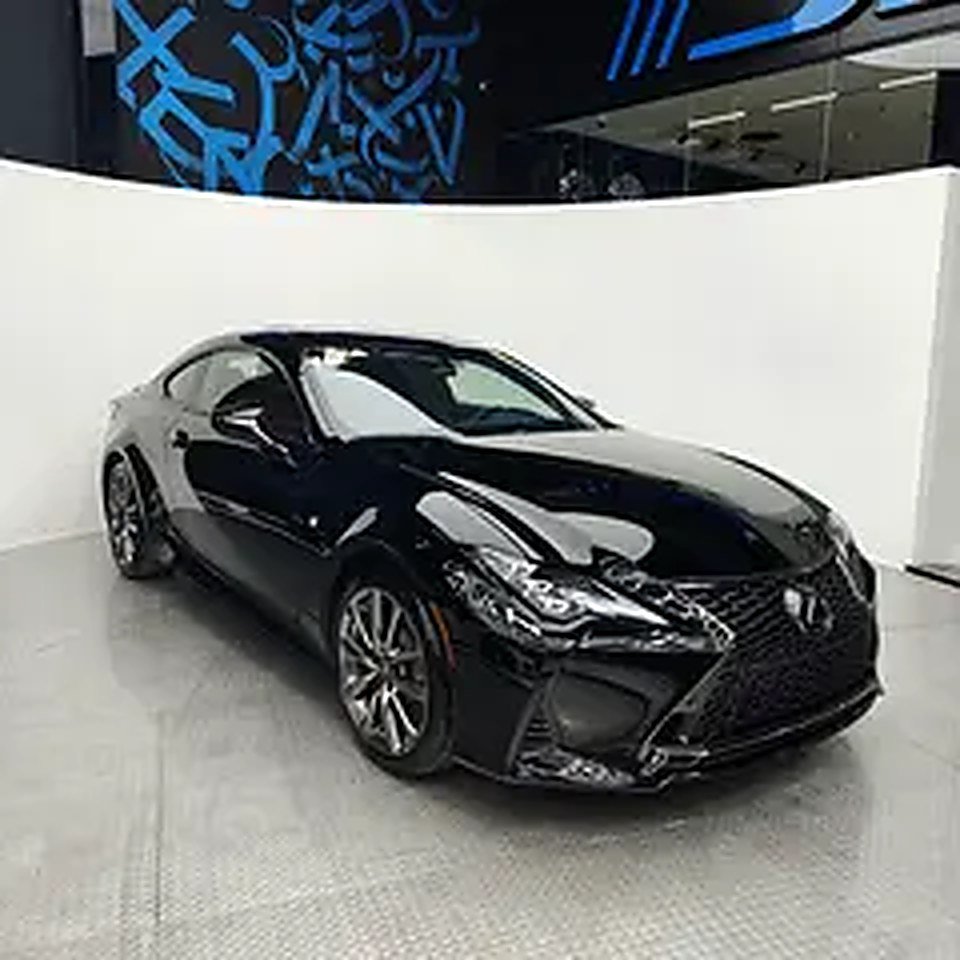 2021 Lexus RC-Series for Rent in Nad Al Sheba 3 photo 3