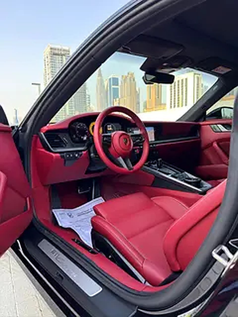 Porsche 911 – Where Luxury Meets Speed photo 5