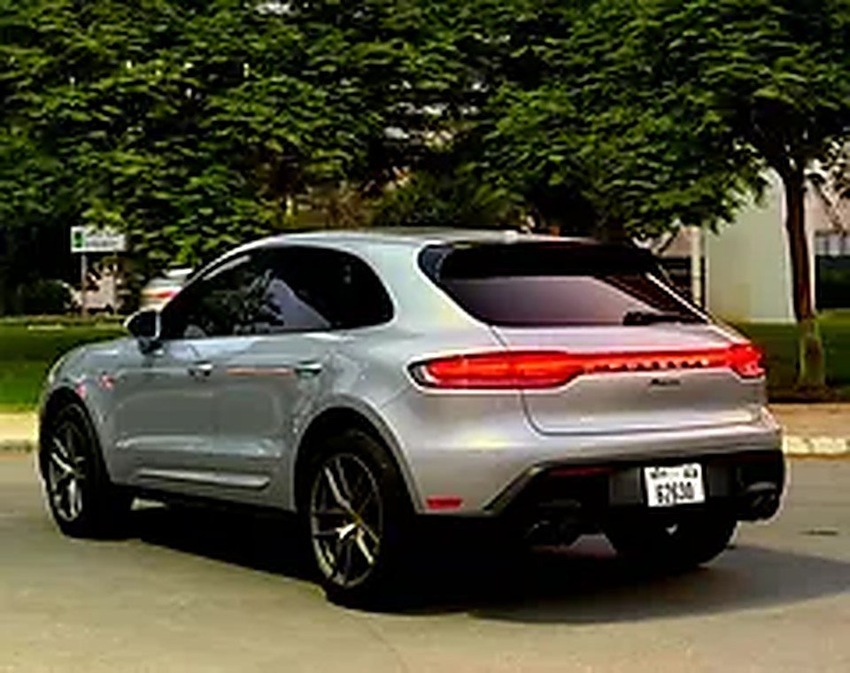 2023 Porsche Macan for Rent in Al Garhoud photo 4