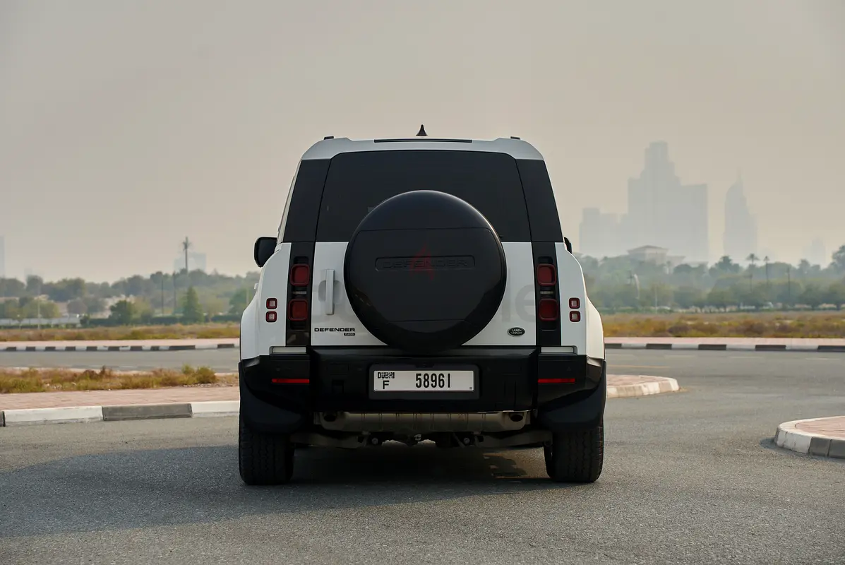 2023 Land Rover Defender for Rent in Al Sufouh 1 photo 5